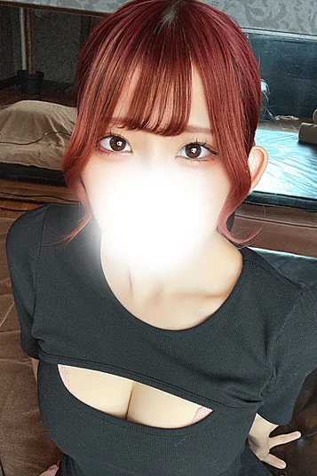 ニナ