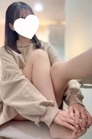 夏実ゆりな