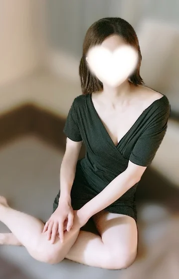 黒木えりな