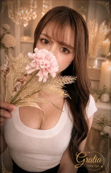 三上　彩花
