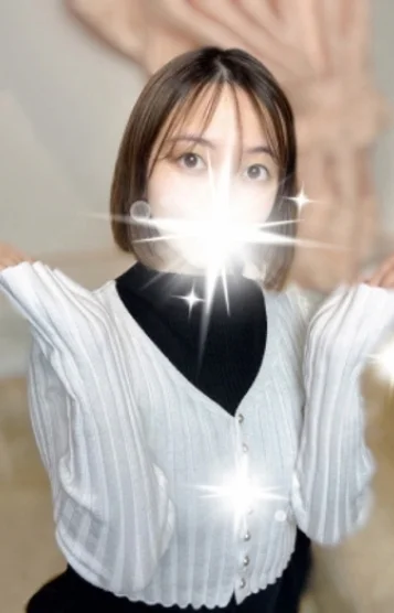 ももあ