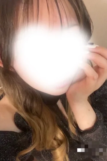 林マナ