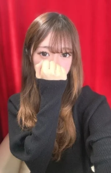 望月ひな