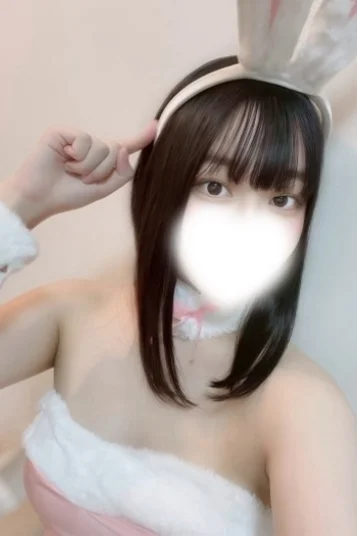 桐谷なな