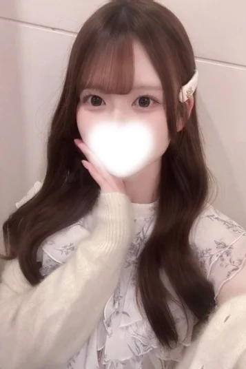 春瀬ましろ