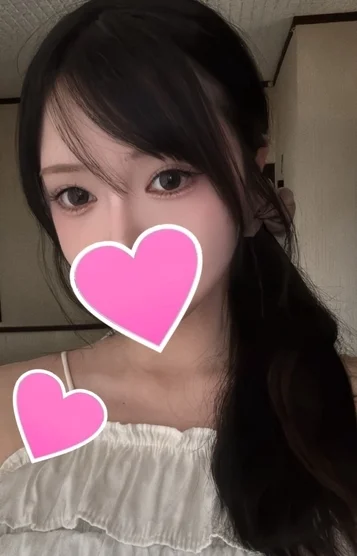 ナナミ