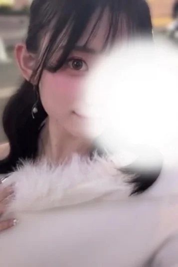 七瀬えみり
