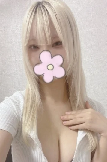 白玉うい