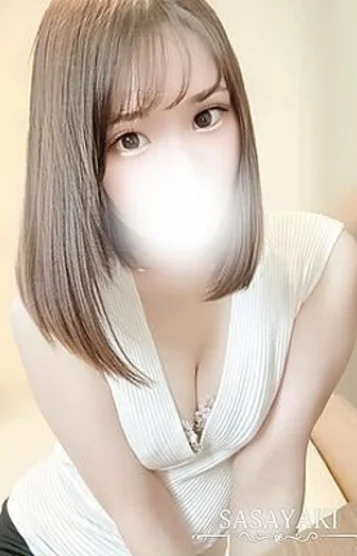柳るりな