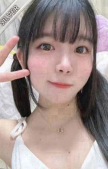にこ