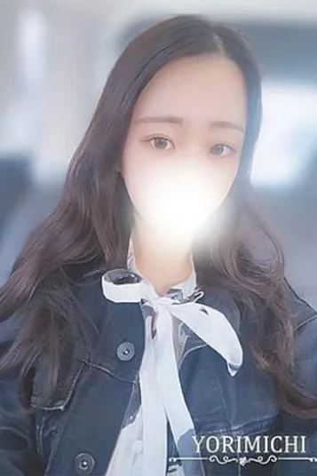 七森ゆあ