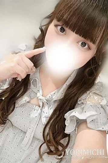谷村あいな