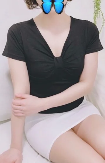 新人 ゆり（日本）
