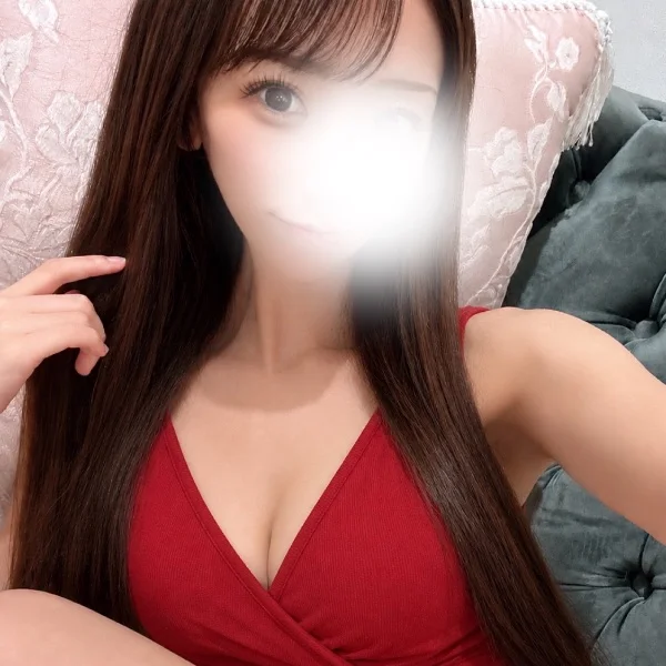 ∠(　˙-˙ )／✨