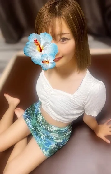 伊是名いろは
