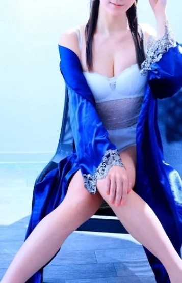 梅田 彩佳