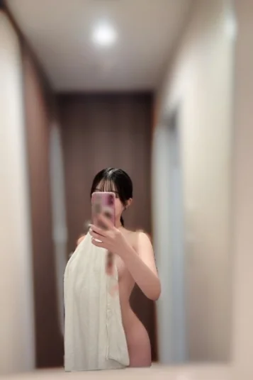 若宮 ひな