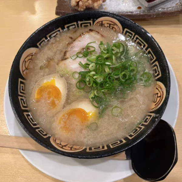 お昼の待ち合わせ🤍