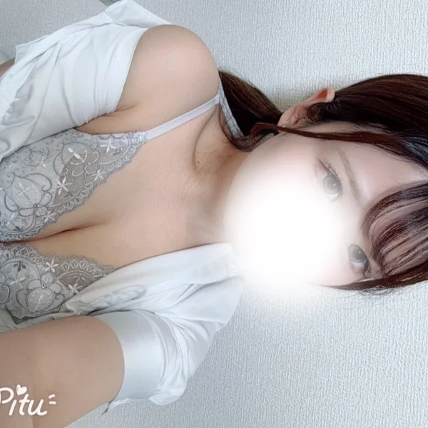 本日21時半〜出勤してます♡