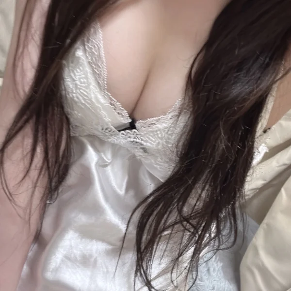 明日11時から20まで出勤しますﾖﾛｼｸ!!Σ( >д&lt