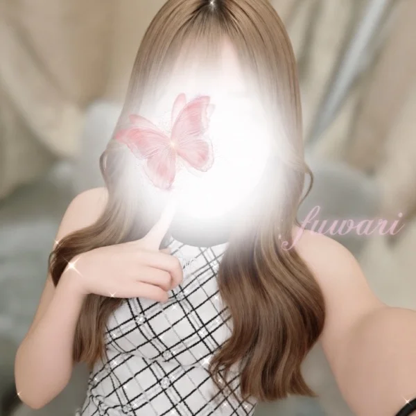 ちらっ‎🤍