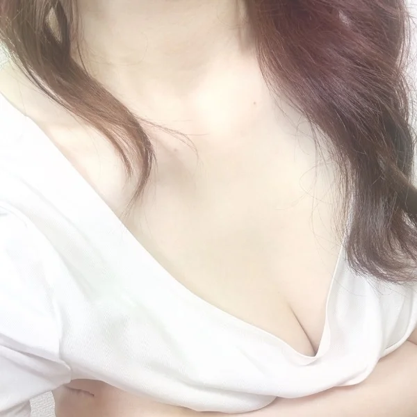 明日21半から出勤します🙌🏻