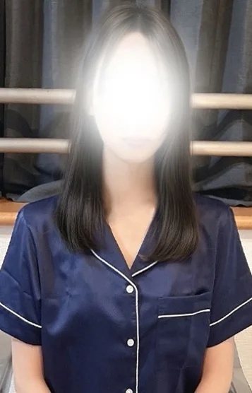 上原かれん