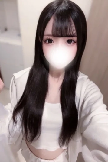 水瀬 ななみ