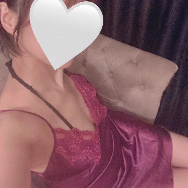 本日12:00-23:00出勤します♡