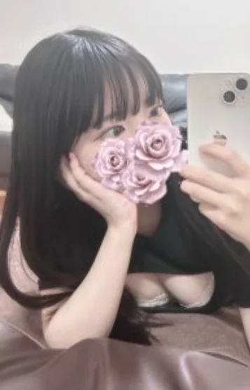 ももな