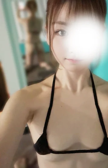 夢乃かれん(D)