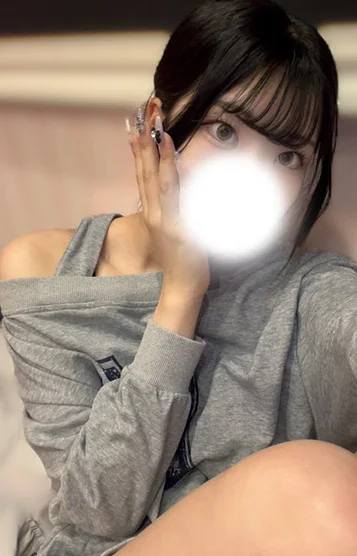 愛坂りお(F)