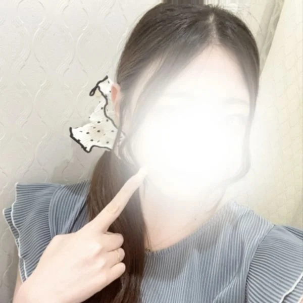 シュシュって小学生ぶりに付けたけどかわいい？？