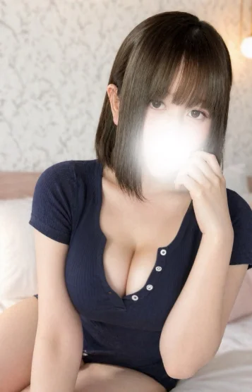 新人 藤岡みく