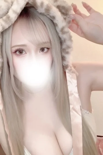 ももあ