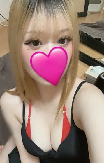 片瀬ひな