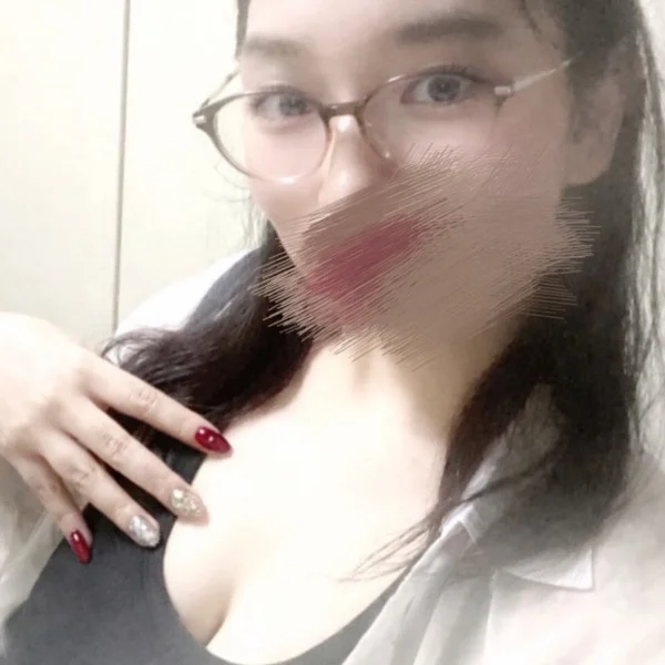 記念日なので！特別に、自撮り公開📸✨️🌅