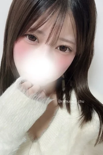深月らむ