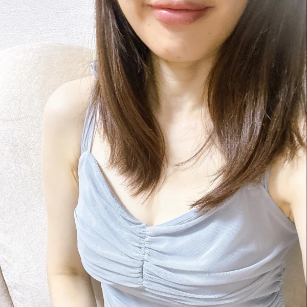 12時〜17時まで出勤してます♡