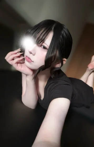あや