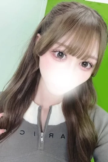 小坂　まゆ