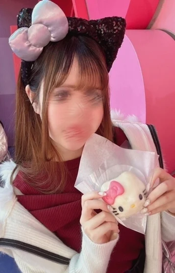 みいな