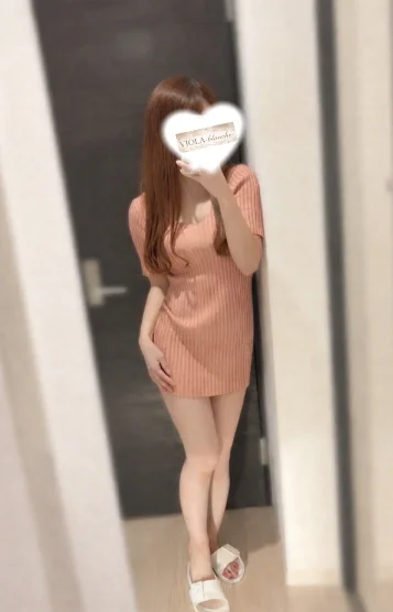 夏目 まりな