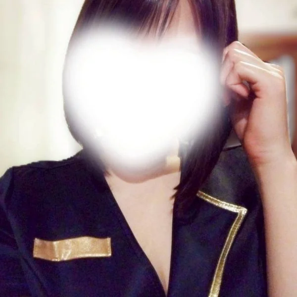 【みお】本日22時までお待ちしております♡