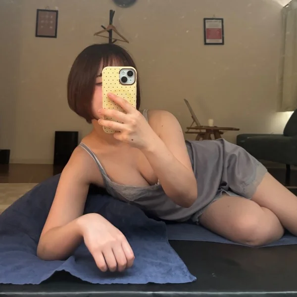 本日22時まで出勤してます💖