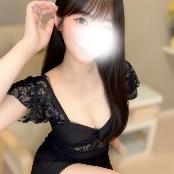 13時〜24時まで出勤中👸🏻