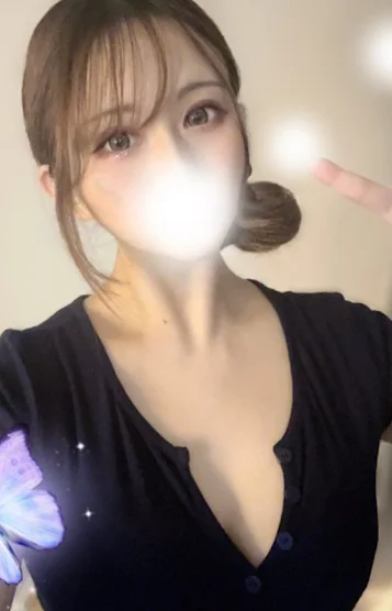 黒咲 ゆあ