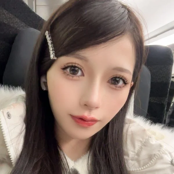 りりを1番の推しにして♡
