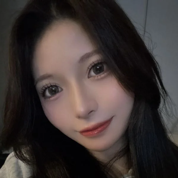 りりを1番の推しにして♡