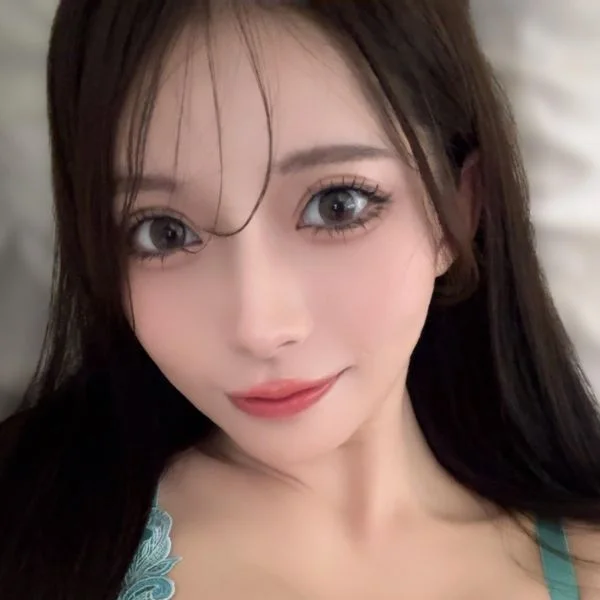 りりを1番の推しにして♡